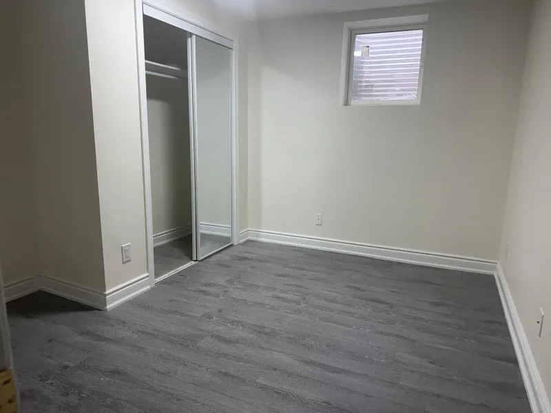 Legal basement image indicator(5)