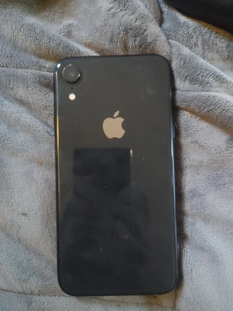 iPhone XR - Black 128Gb