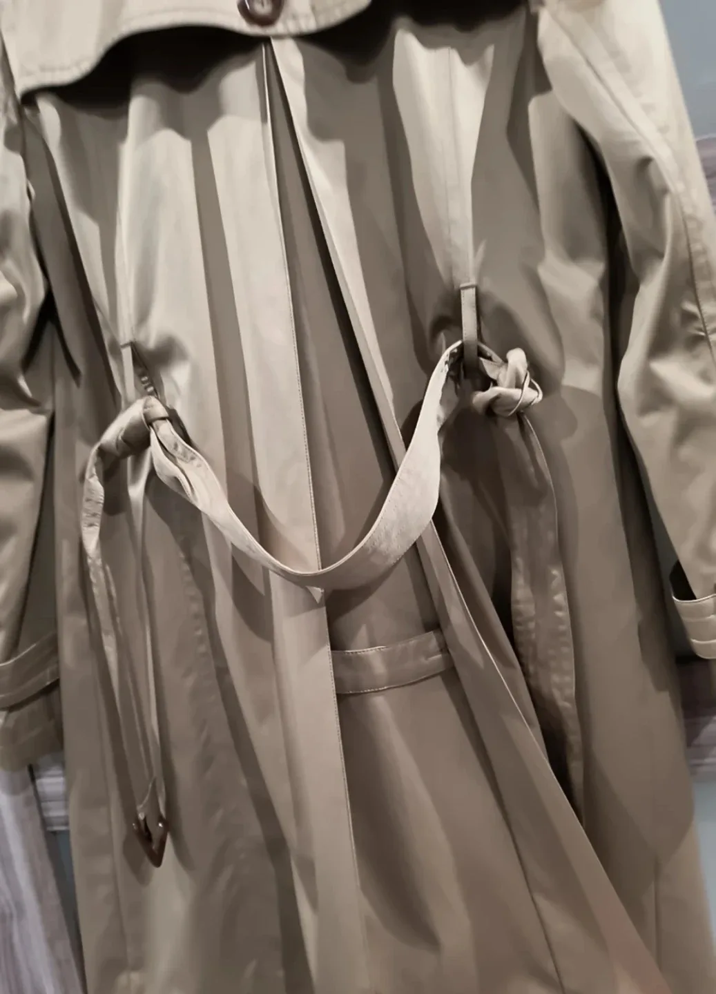 Michael Kors Beige Trench Coat image indicator(8)