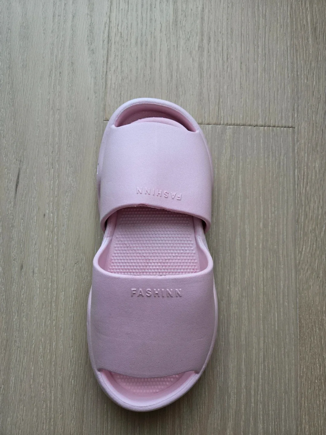 Soft Pink Slides - Size M (36-37) image indicator(3)