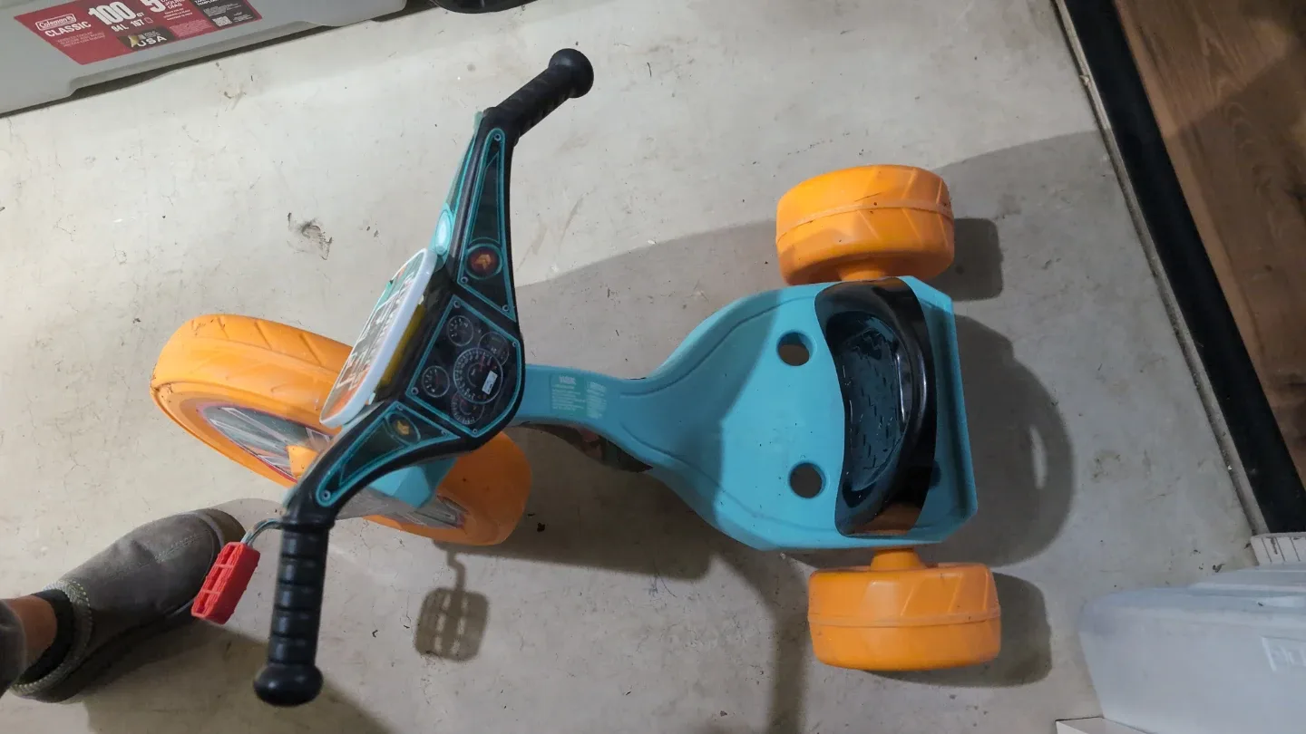 Fly Wheels Tricycle image indicator(2)