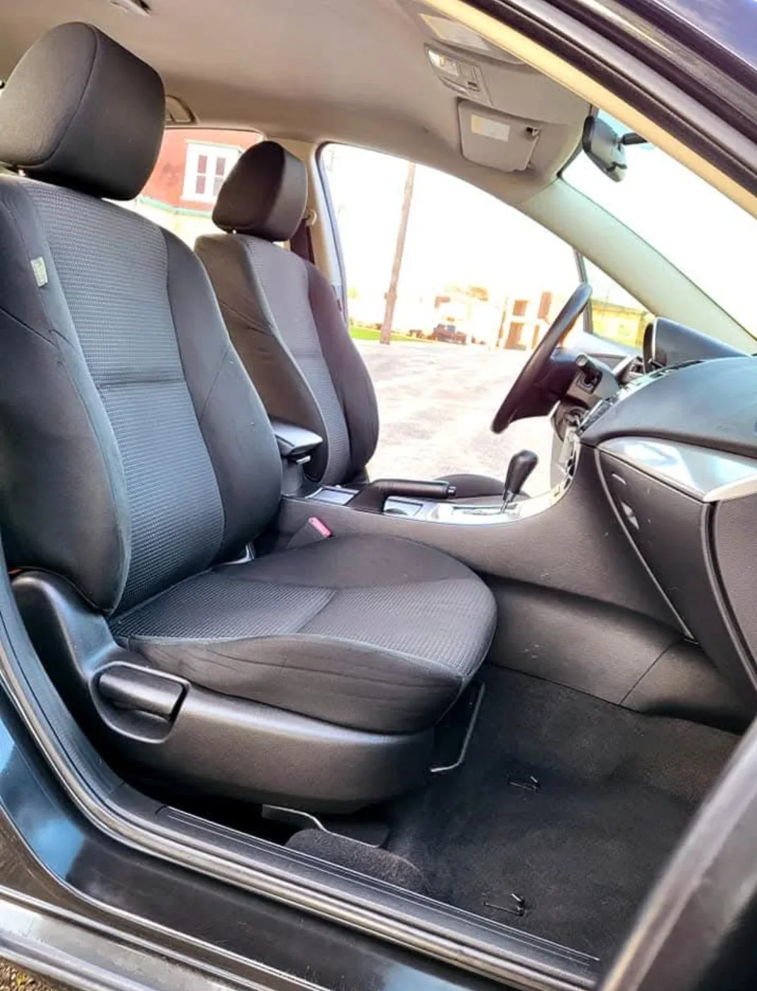 2012 Mazda3    4 cylinder engine image indicator(8)