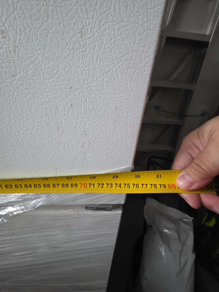 Whirlpool White Refrigerator image indicator(2)