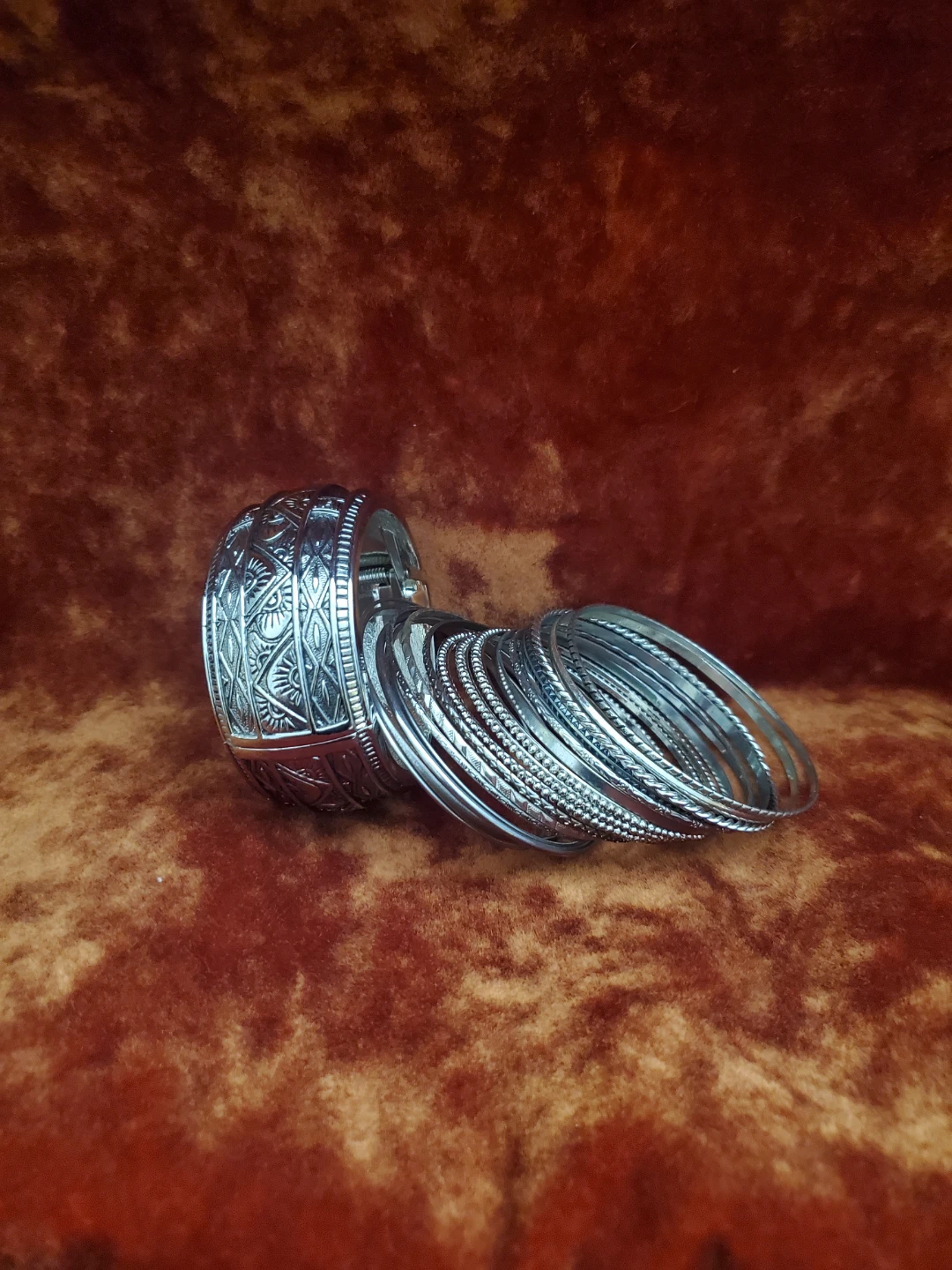Silver Tone Bangle Bracelet Set