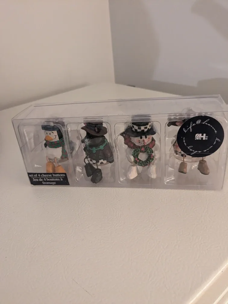 4 piece cheese buttons