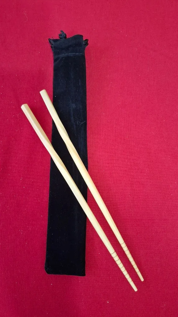 Wooden Chopsticks with Embroidered Case image indicator(2)