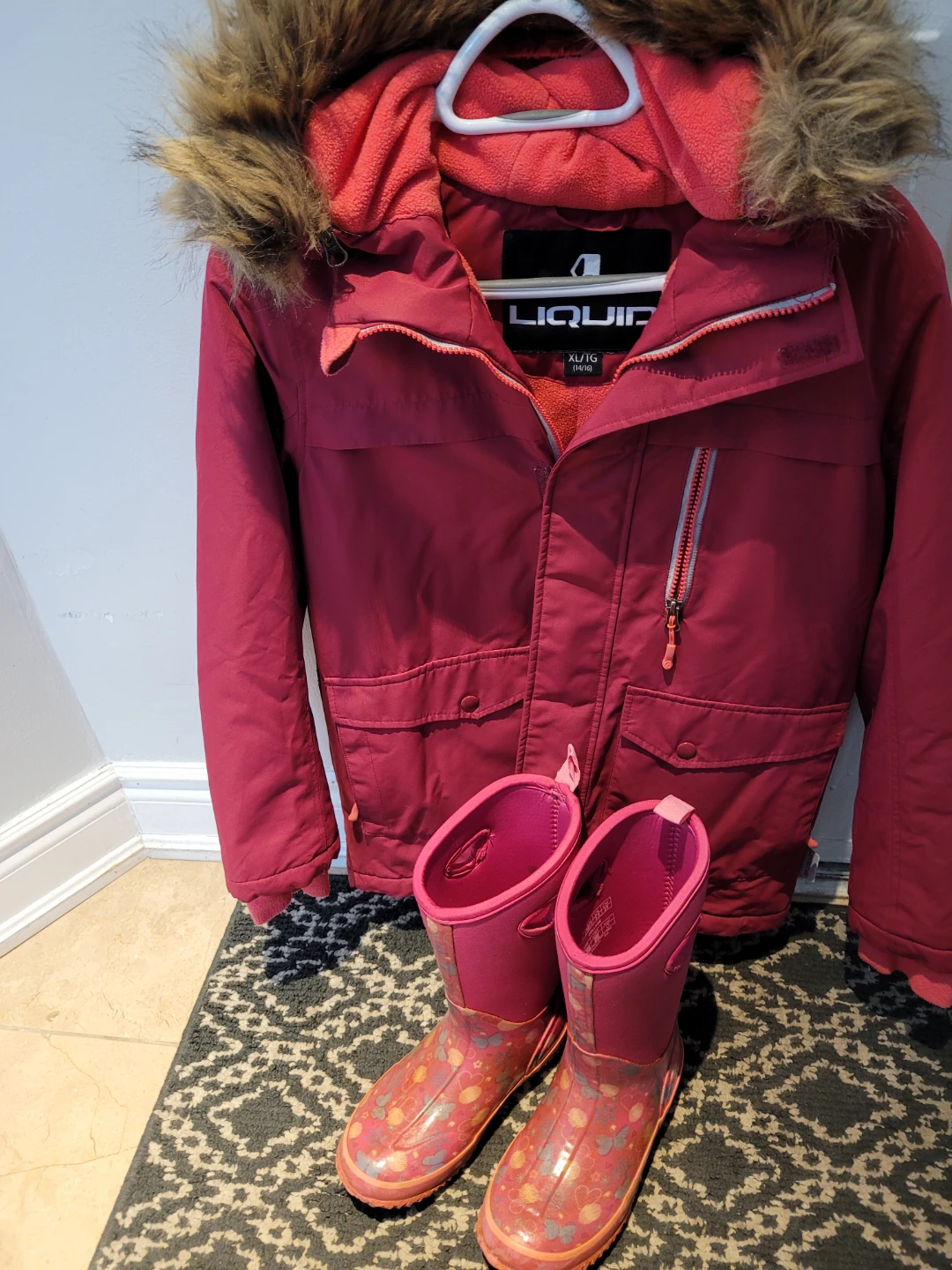 Liquid Girls' Winter Jacket XL and Bogs Boots Size 1