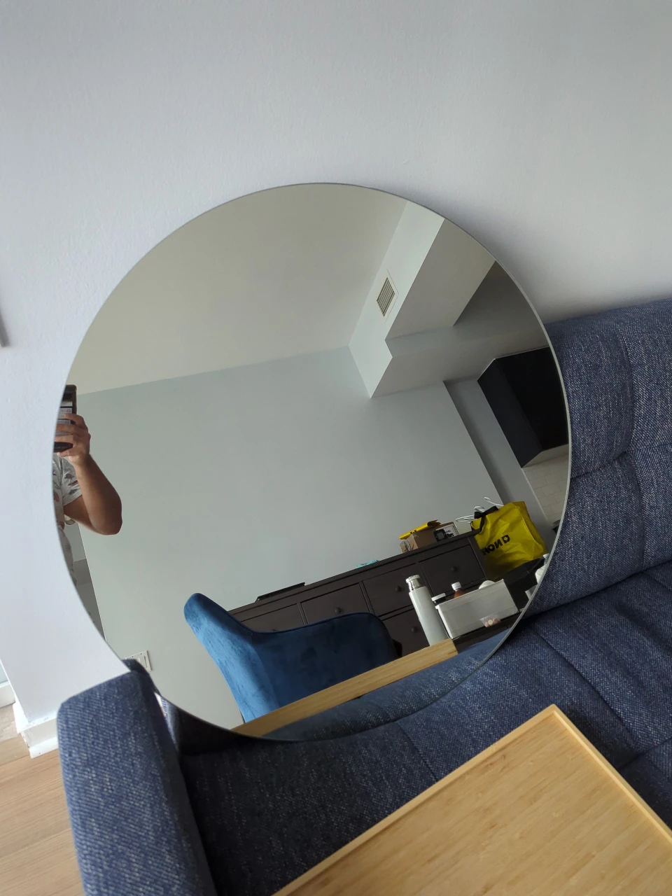 Round Mirror