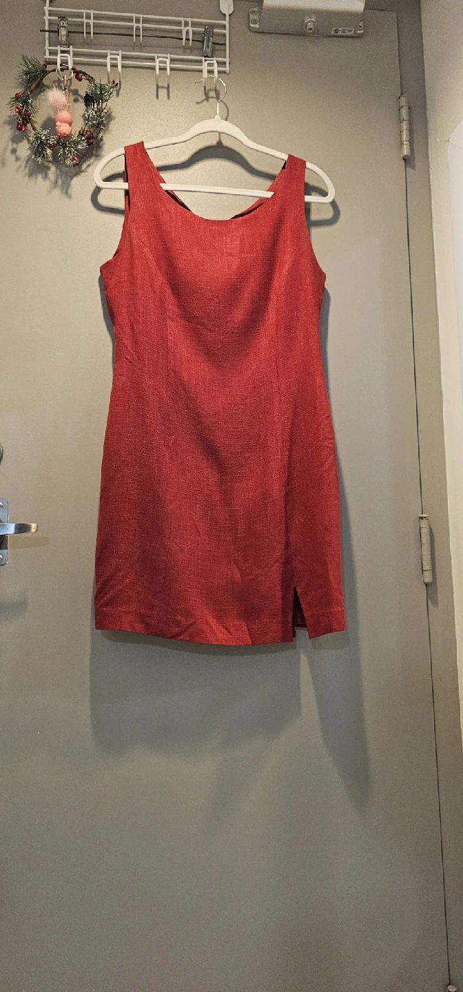 Red Dress - Size CDN 10 / US 8 - photo 2