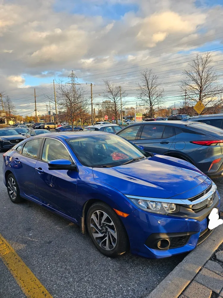 2018 Honda Civic EX - Sunroof | Heated Seats