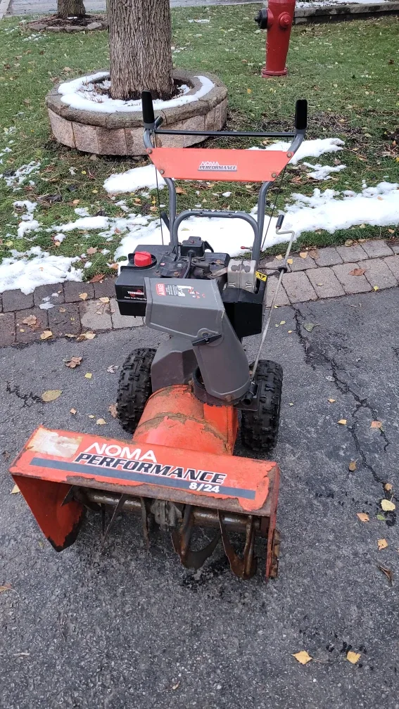 Noma Performance 9/24 Snowblower electric starter