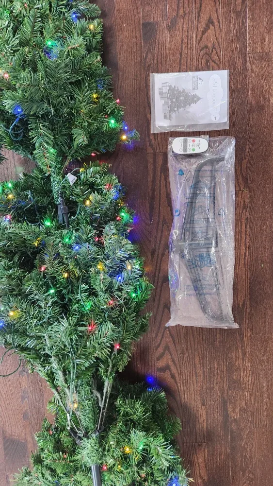 6.5 ft Christmas Tree(NEW) image indicator(6)