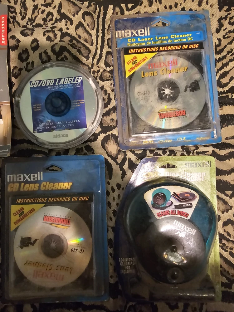 Cd stuff
