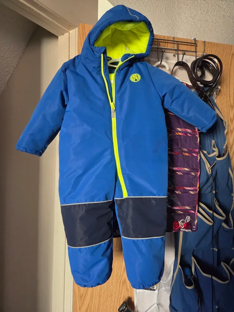 Like New George Toddler Snow Suit, Sizes 3T