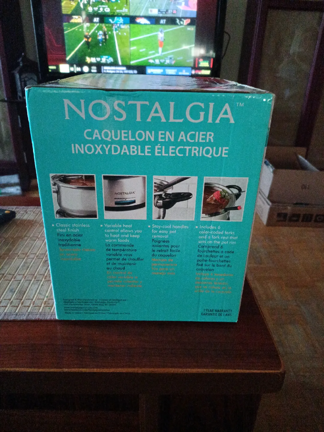 Nostalgia Stainless Steel Electric Fondue Pot image indicator(2)