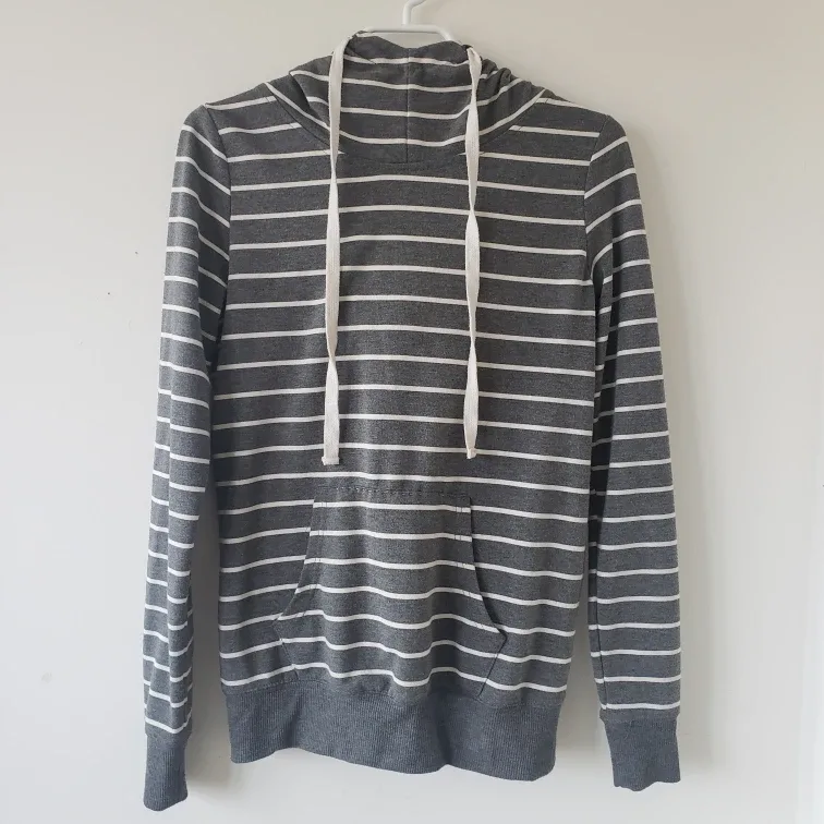 Ardene Youth Hoodie - Size XL