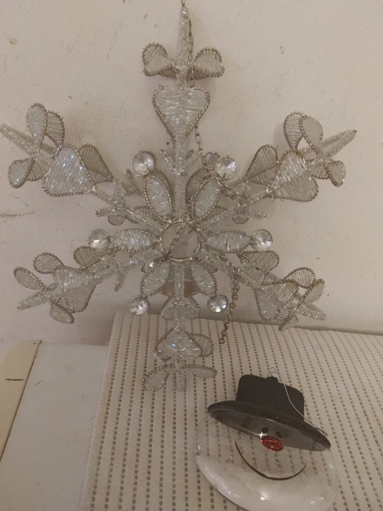 Beaded Snowflake with tea light image indicator(4)