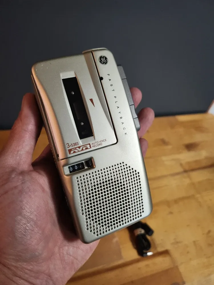 Vintage Fast Playback Cassette Recorder image indicator(2)