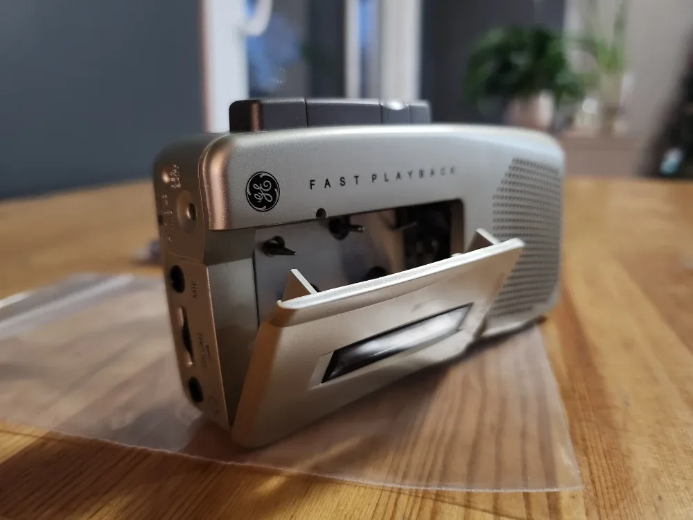 Vintage Fast Playback Cassette Recorder image indicator(6)