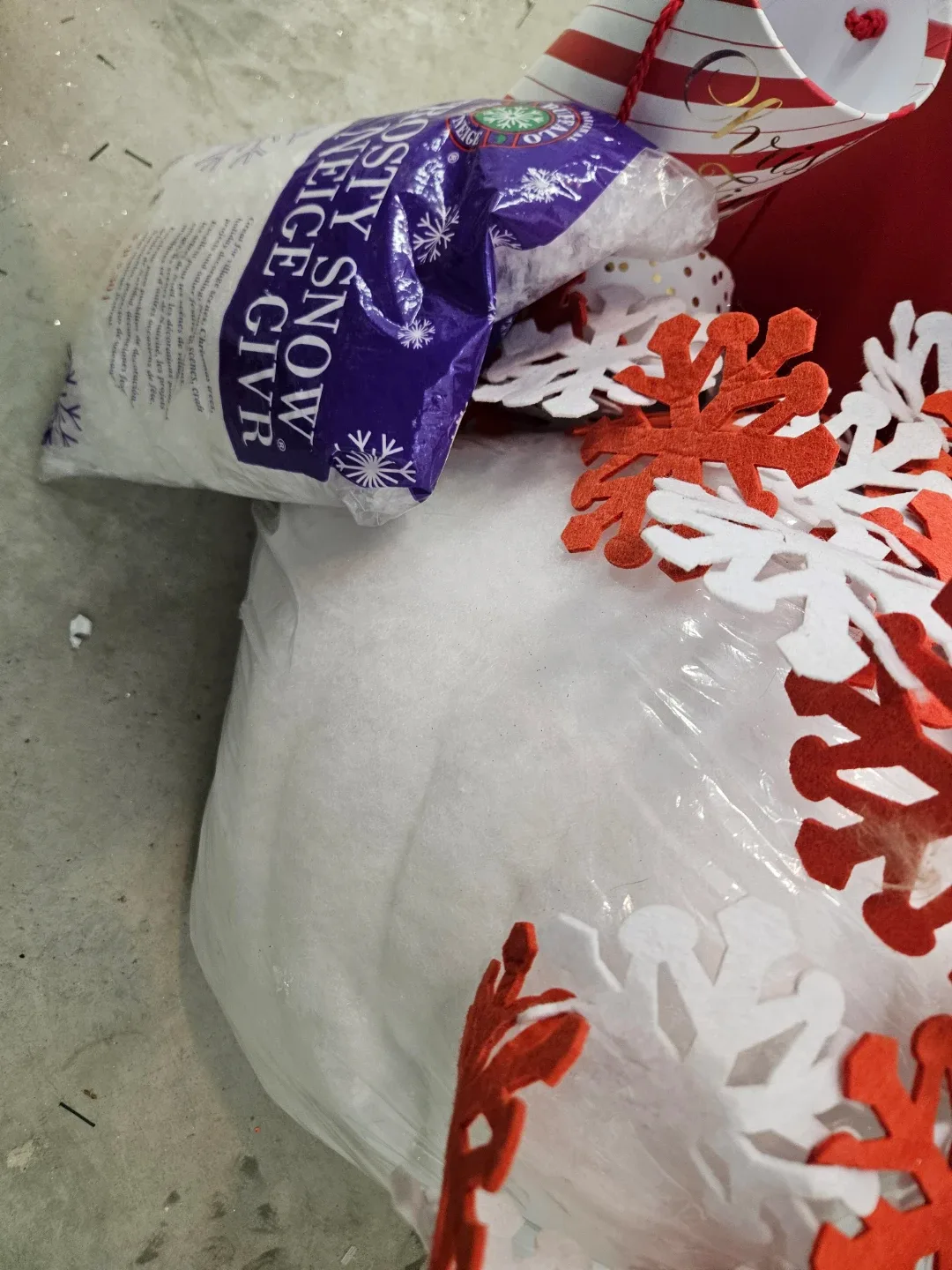 Holiday Time Snow Blanket & Tree Skirt image indicator(3)