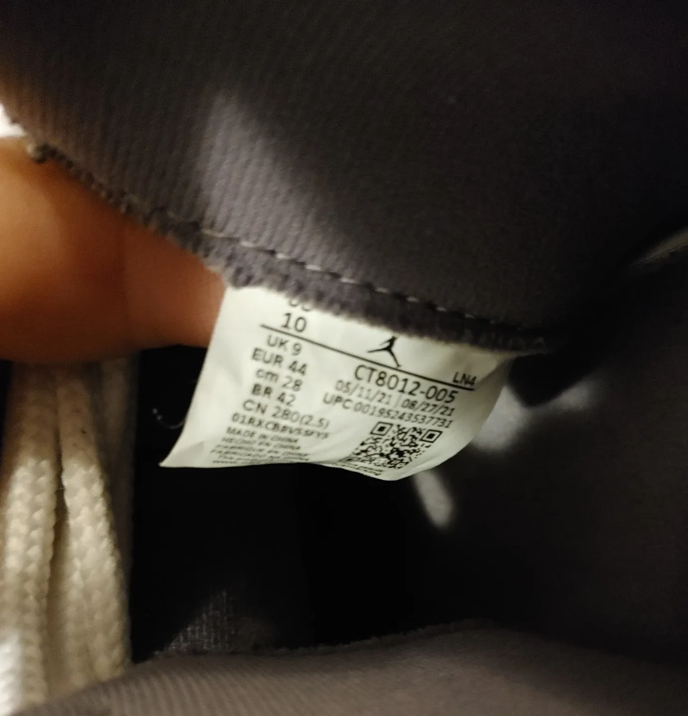 Jordan 11 Retro Cool Grey image indicator(6)