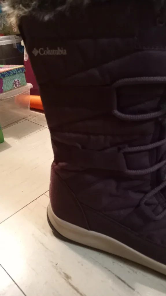 Womans Columbia Purple Winter Boots image indicator(4)