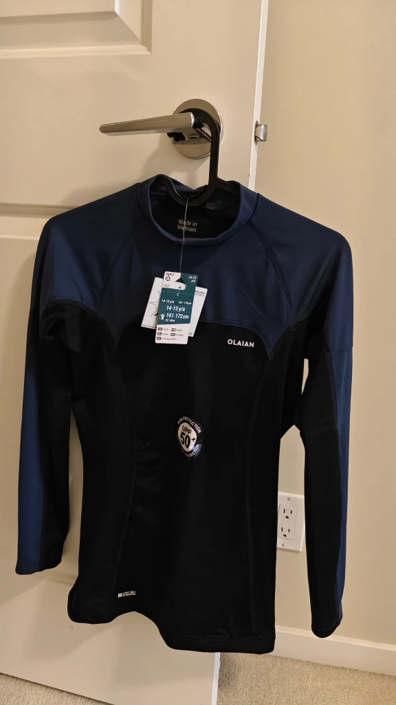 Olaian 14-15 y/a Rash Guard - New with Tags