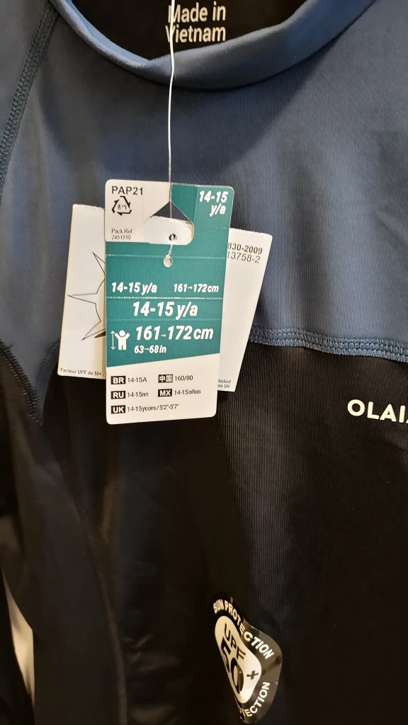 Olaian 14-15 y/a Rash Guard - New with Tags - photo 2