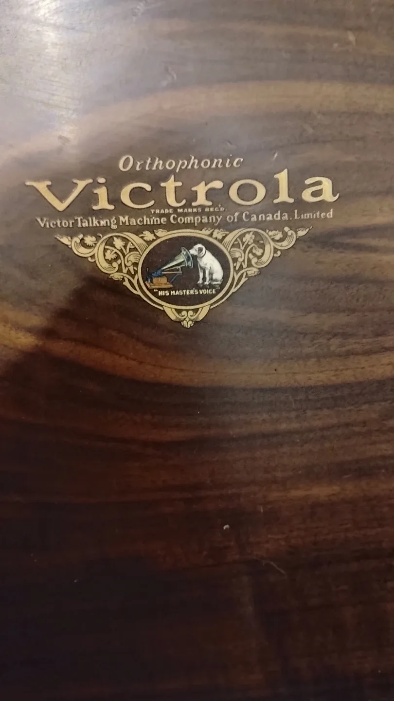 Victrola Orthophonic Record Player thumbnail