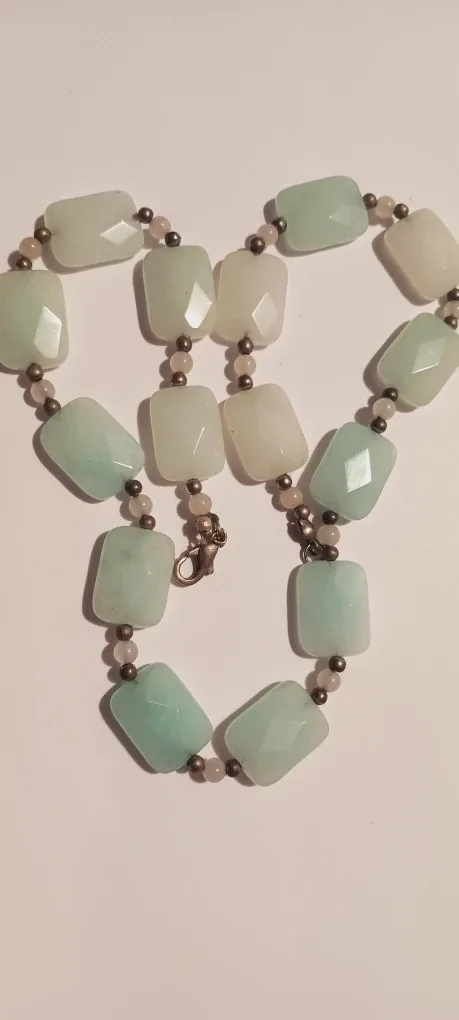 Milky Aquamarine Gemstone Necklace image indicator(2)