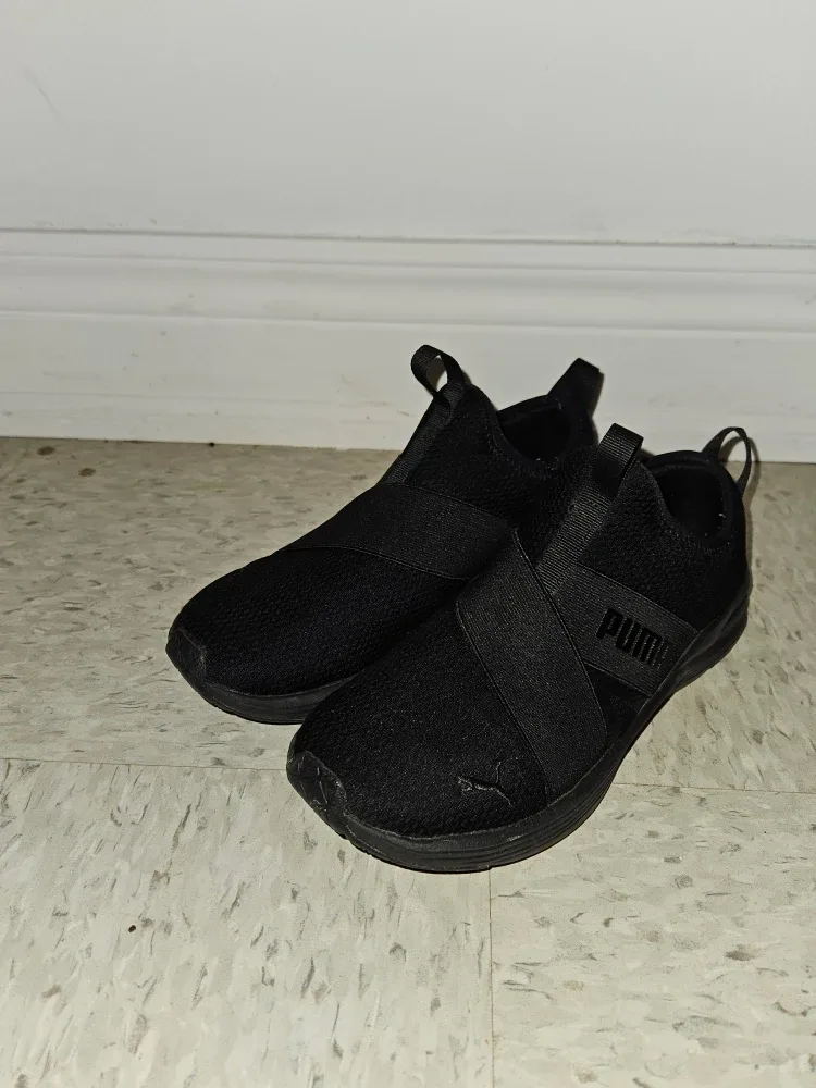 Puma Sneakers - Black