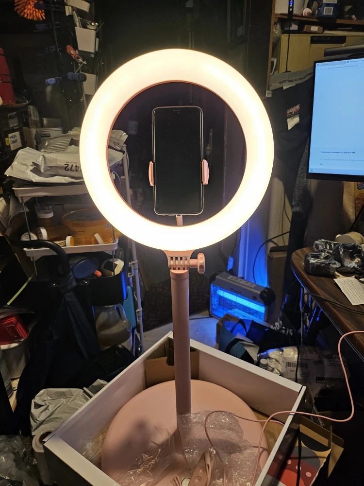 F.A.O Schwarz Social Star Selfie Light Stand - New - photo 5