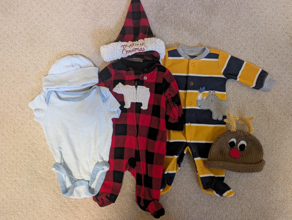 Baby Clothes Bundle - Onesie, Pajamas, Hats image indicator(4)
