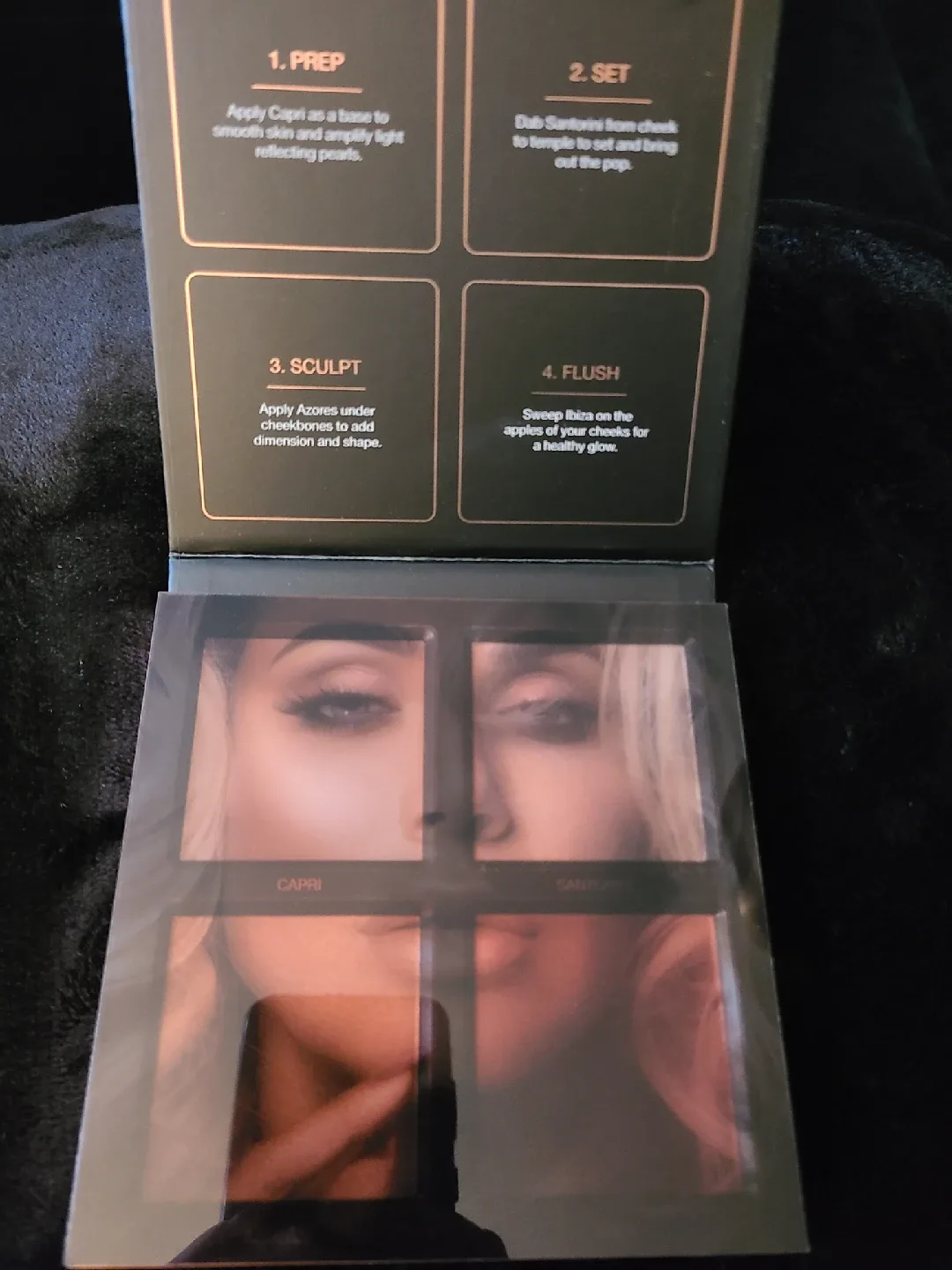 Huda Beauty 3D Highlighter Palette image indicator(3)
