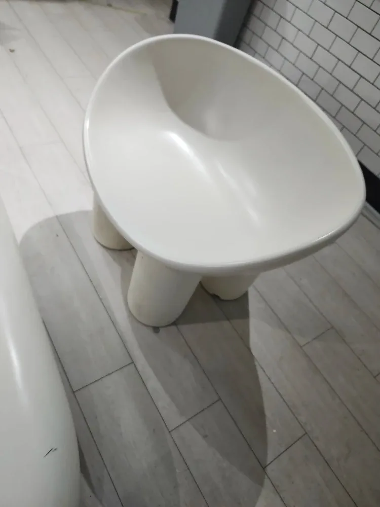 White Modern Coffee Table & Chair Set