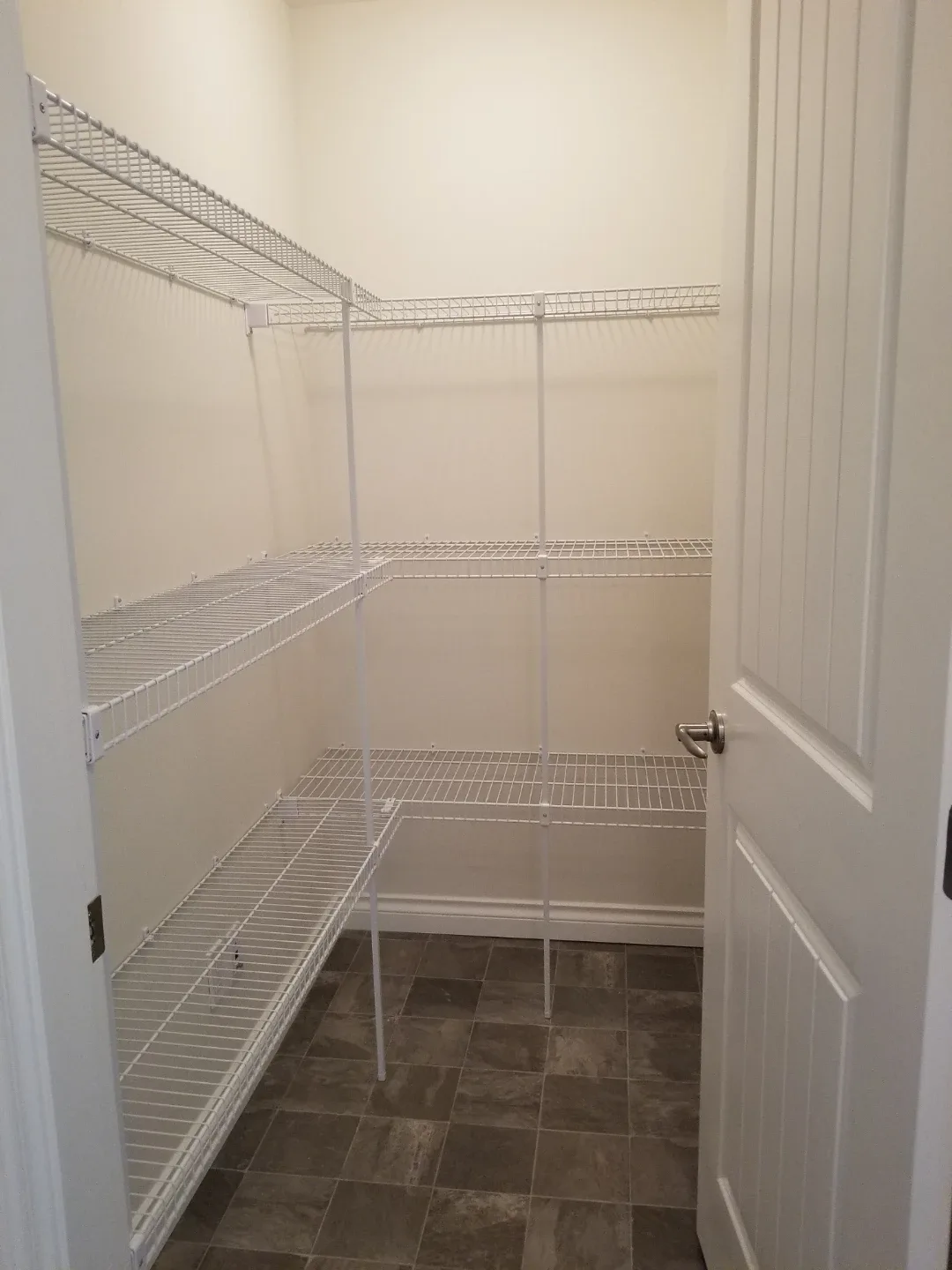 2 beds 1 bath Apartment for rent image indicator(9)