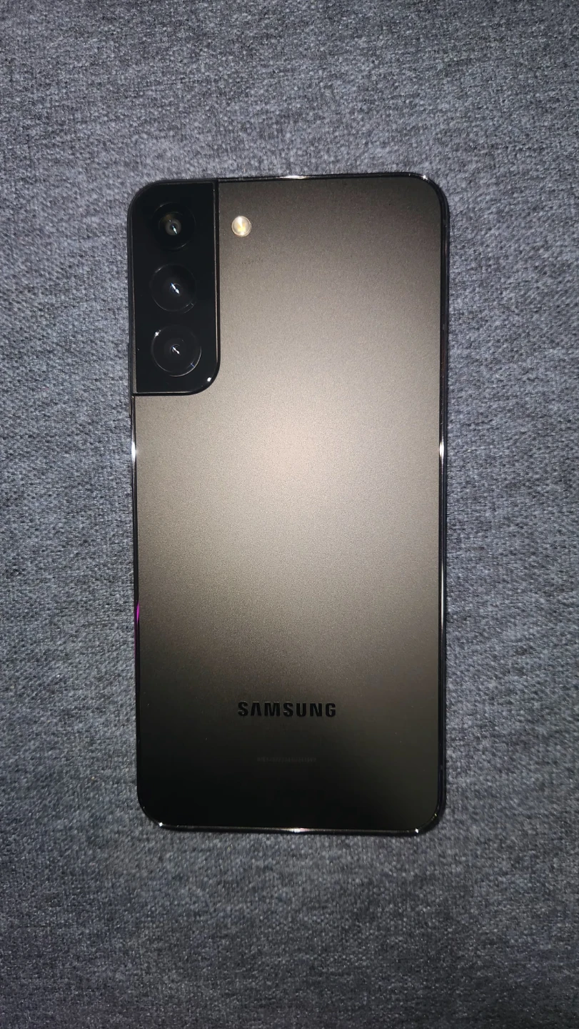 Samsung Galaxy S22+ 5G 128GB Unlocked Smartphone