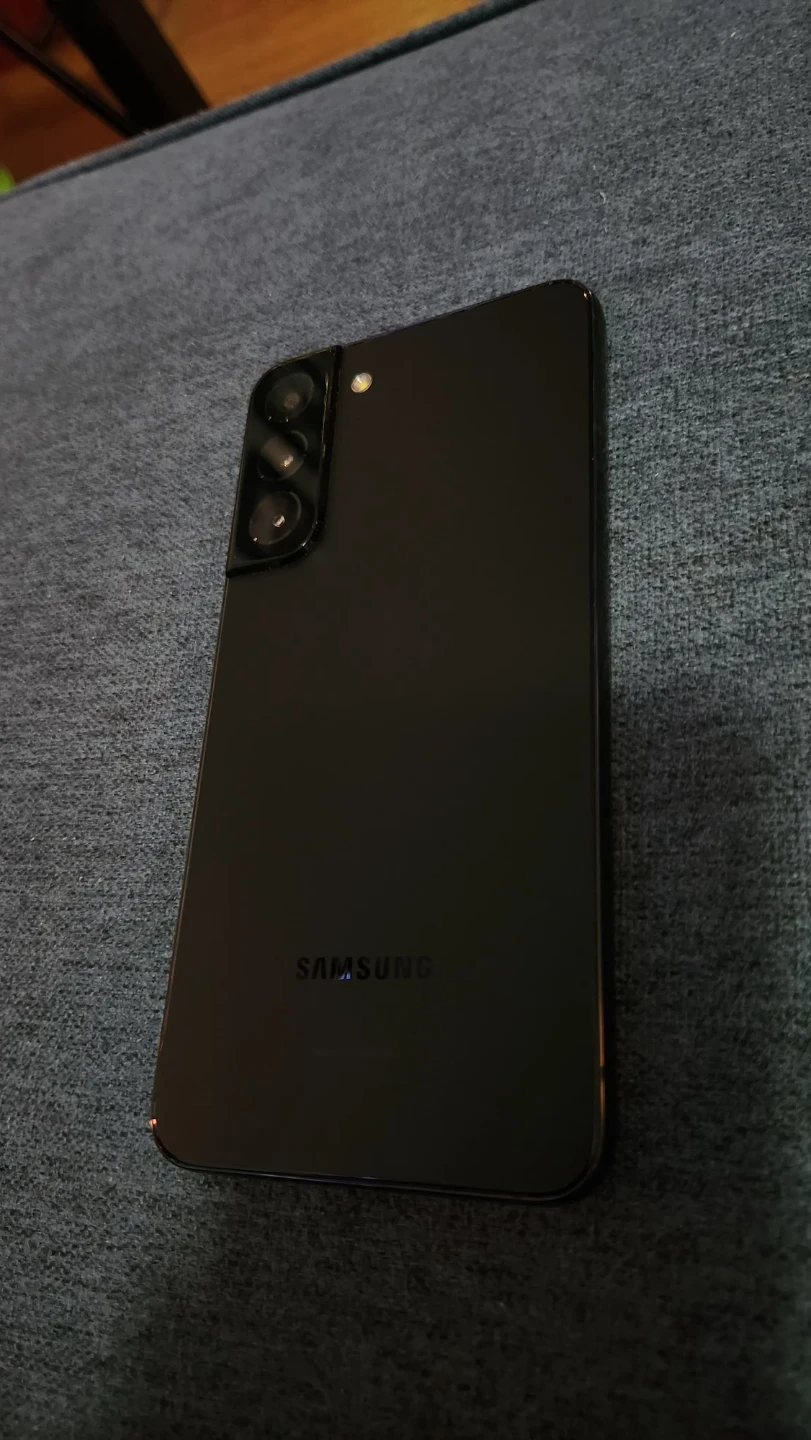 Samsung Galaxy S22+ 5G 128GB Unlocked Smartphone - photo 3