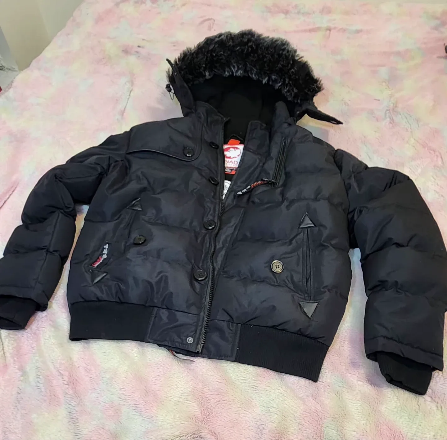 Canada Weather Gear Winter Jacket -Size - M/M ( Movingout Sale ) image indicator(4)