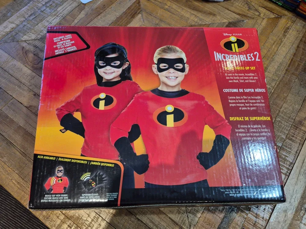 Incredibles 2 Super Dress Up Set (Size 4-6) image indicator(3)