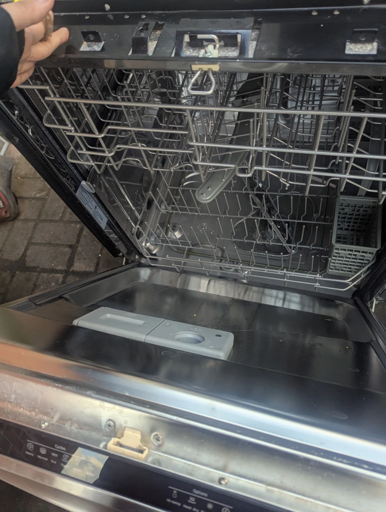 GE Stainless Steel Dishwasher - photo 4