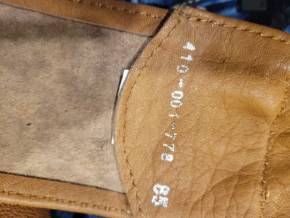 Women's med leather belt image indicator(4)