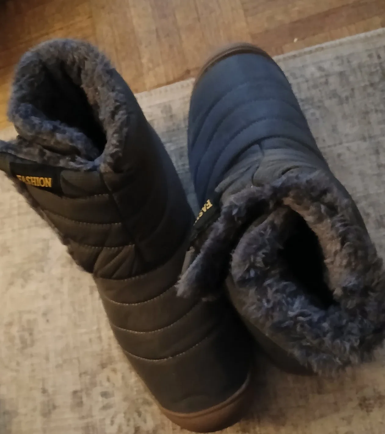 Fashion Winter Boots - Size 10 image indicator(2)
