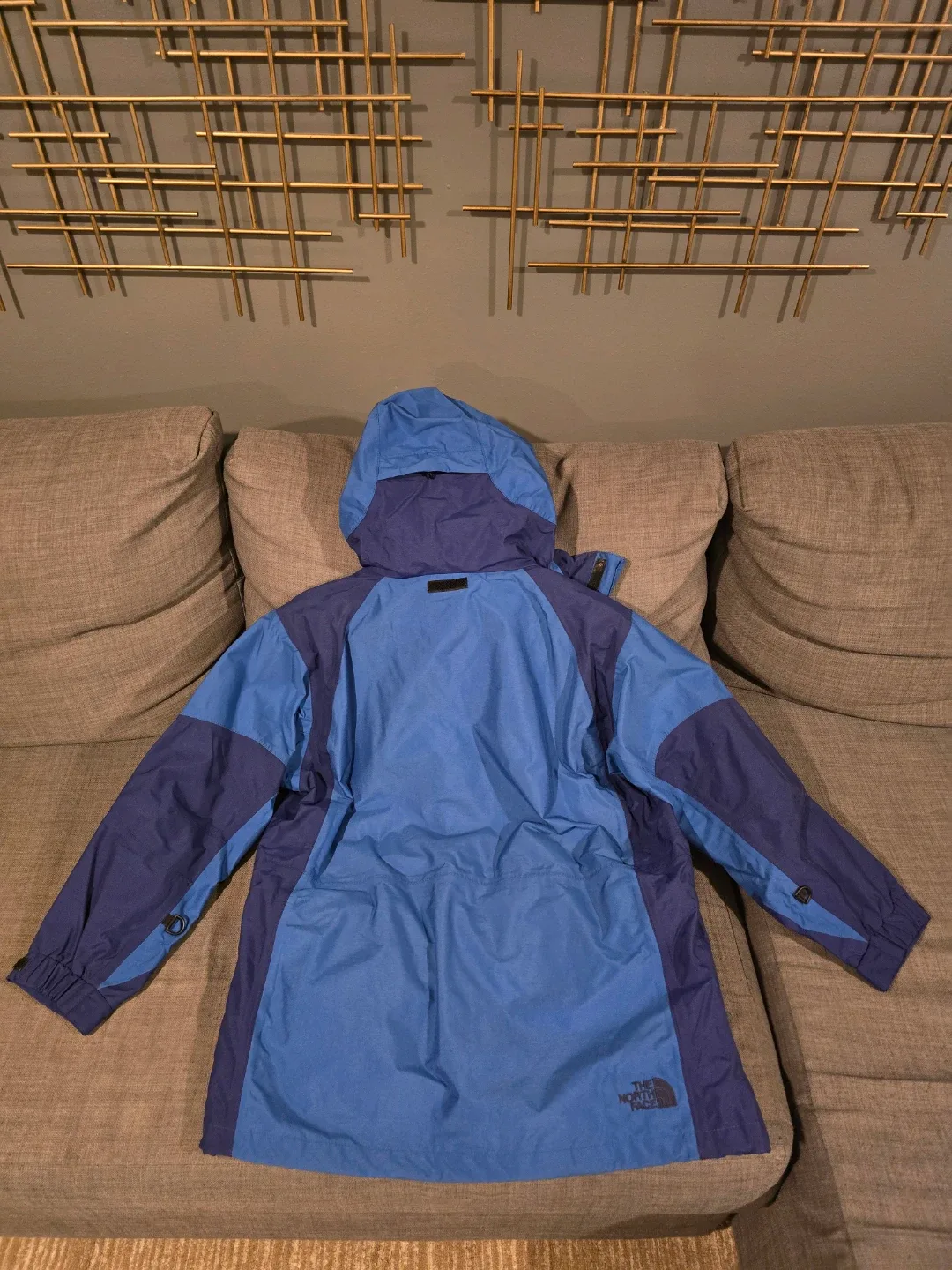 The North Face Blue Rain Jacket image indicator(5)