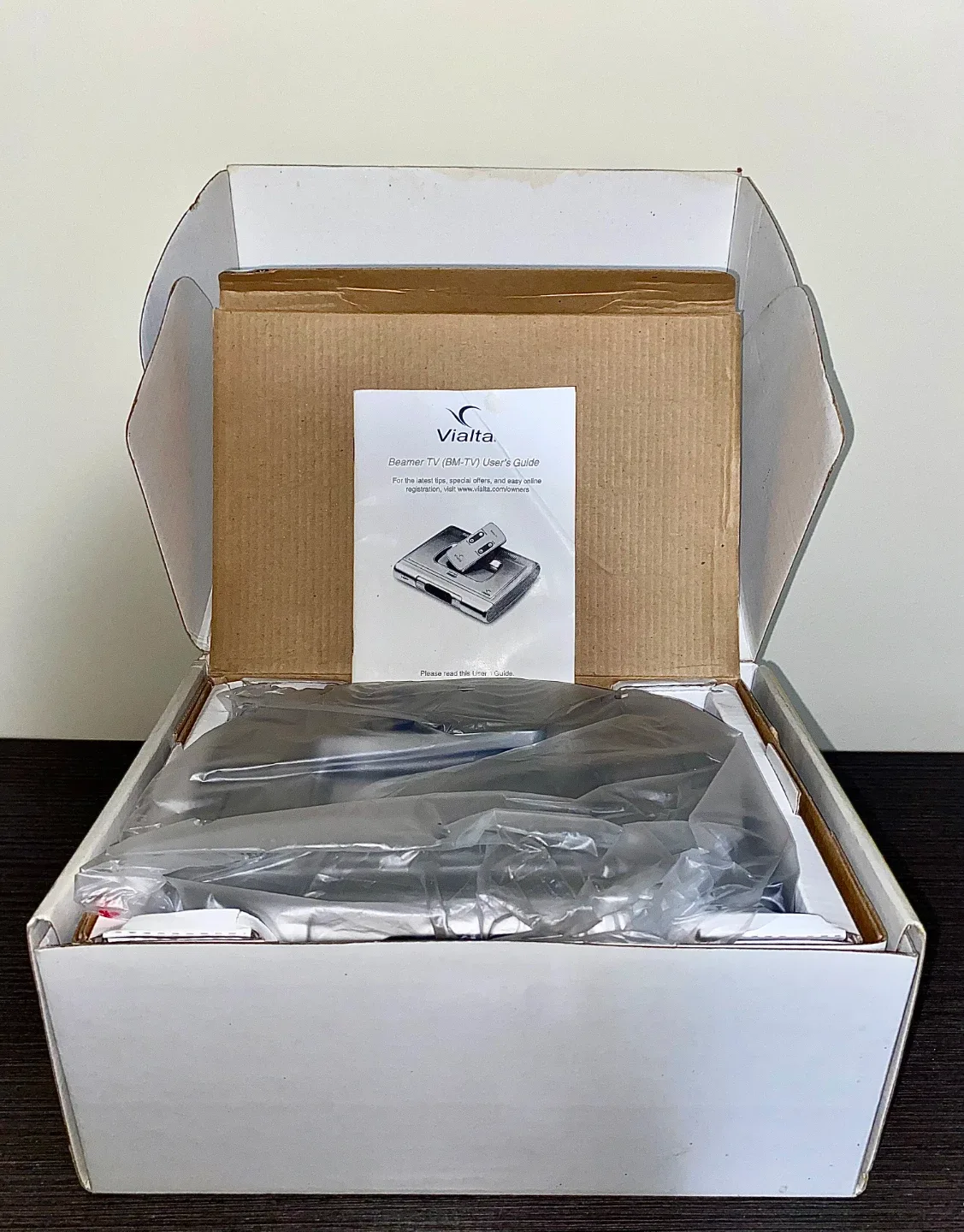 Vialta Beamer TV - Brand New in Box!! 🥕 image indicator(3)