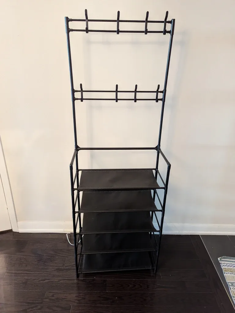 Black plastic Shoe Rack with hooks
