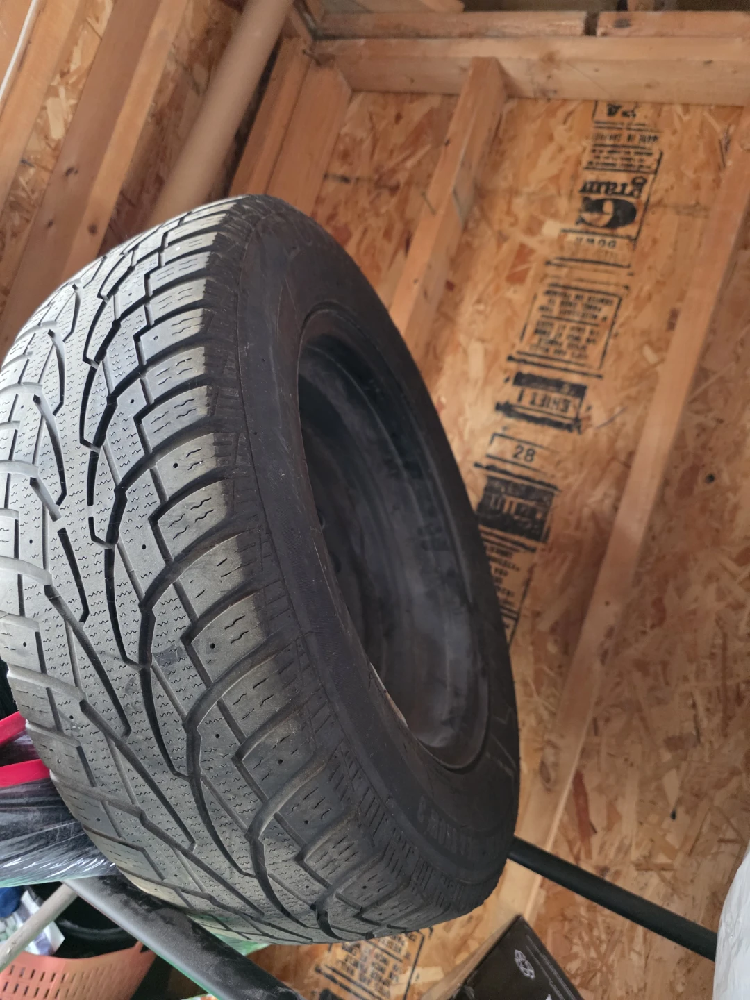 Winter Tire - 195/65R15 - photo 3