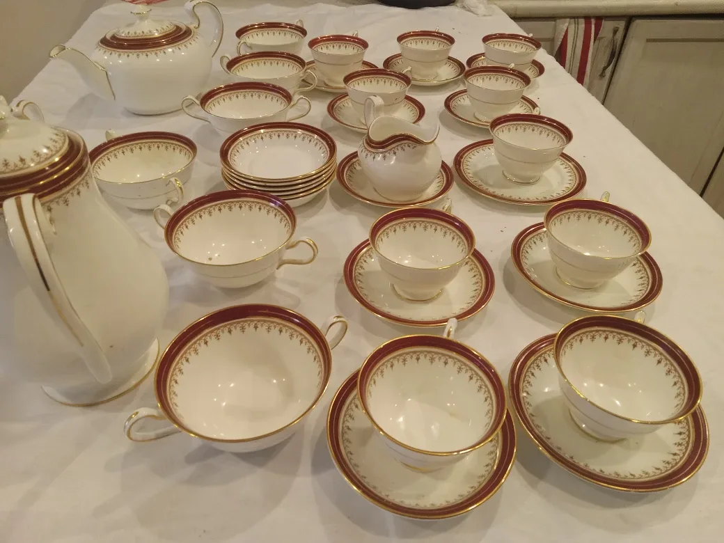 AYNSLEY CHINA dinnerware and coffee and tea set