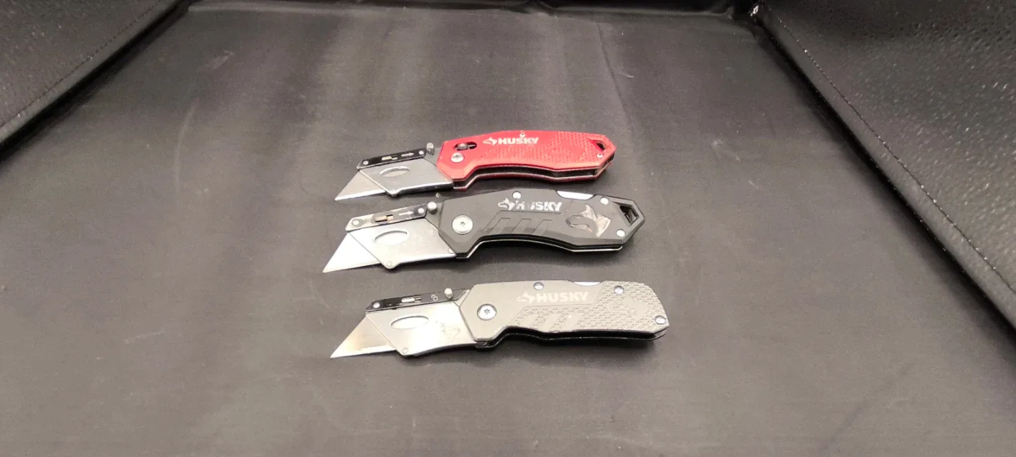 Husky Utility Knives (Set of 3)