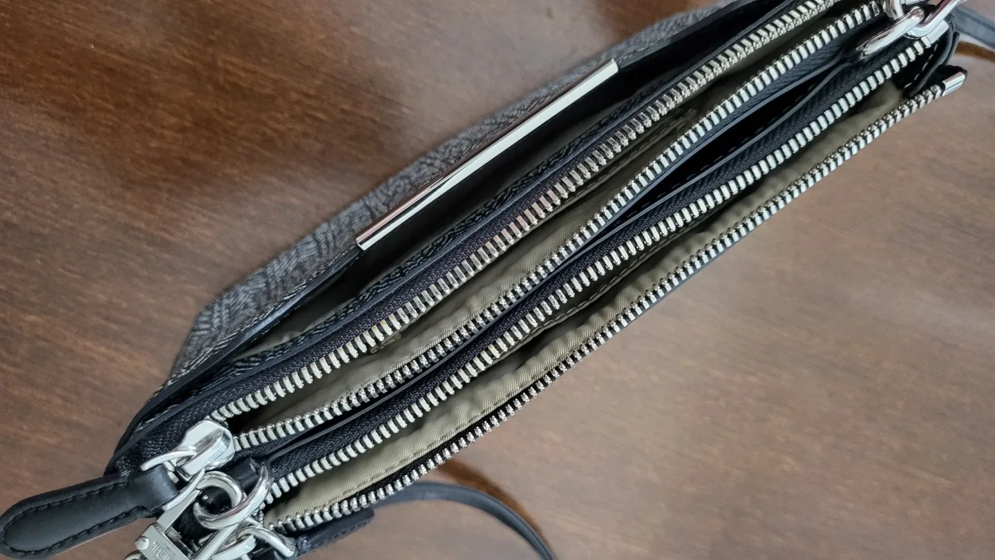 Tumi Crossbody Bag - Like New! image indicator(7)